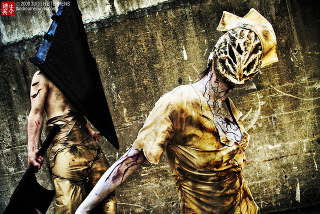 Illustration for article titled Creepy Cosplay That's As Horrifying As Anything We See In The Movies